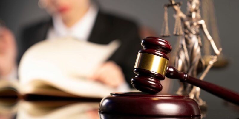 Η δικηγόρος Αθηνών Μαρία Διμέλλη άφησε χρέος